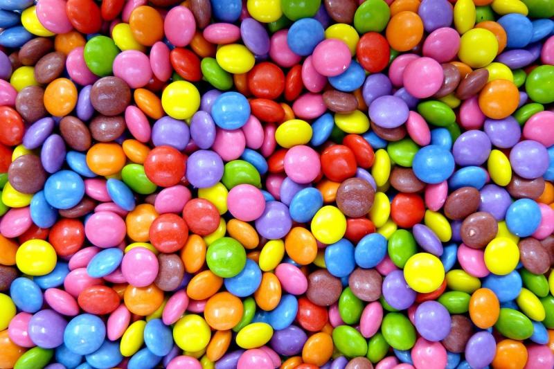 confiserie-GARS-min_smarties_confectionery_lenses-1150911